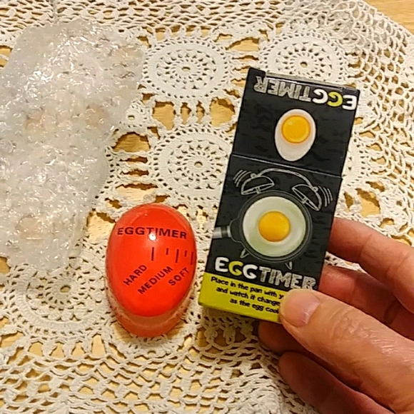 Egg Timer Resin Material Perfect Boiled Eggs, changes color - Picture 1 of 5